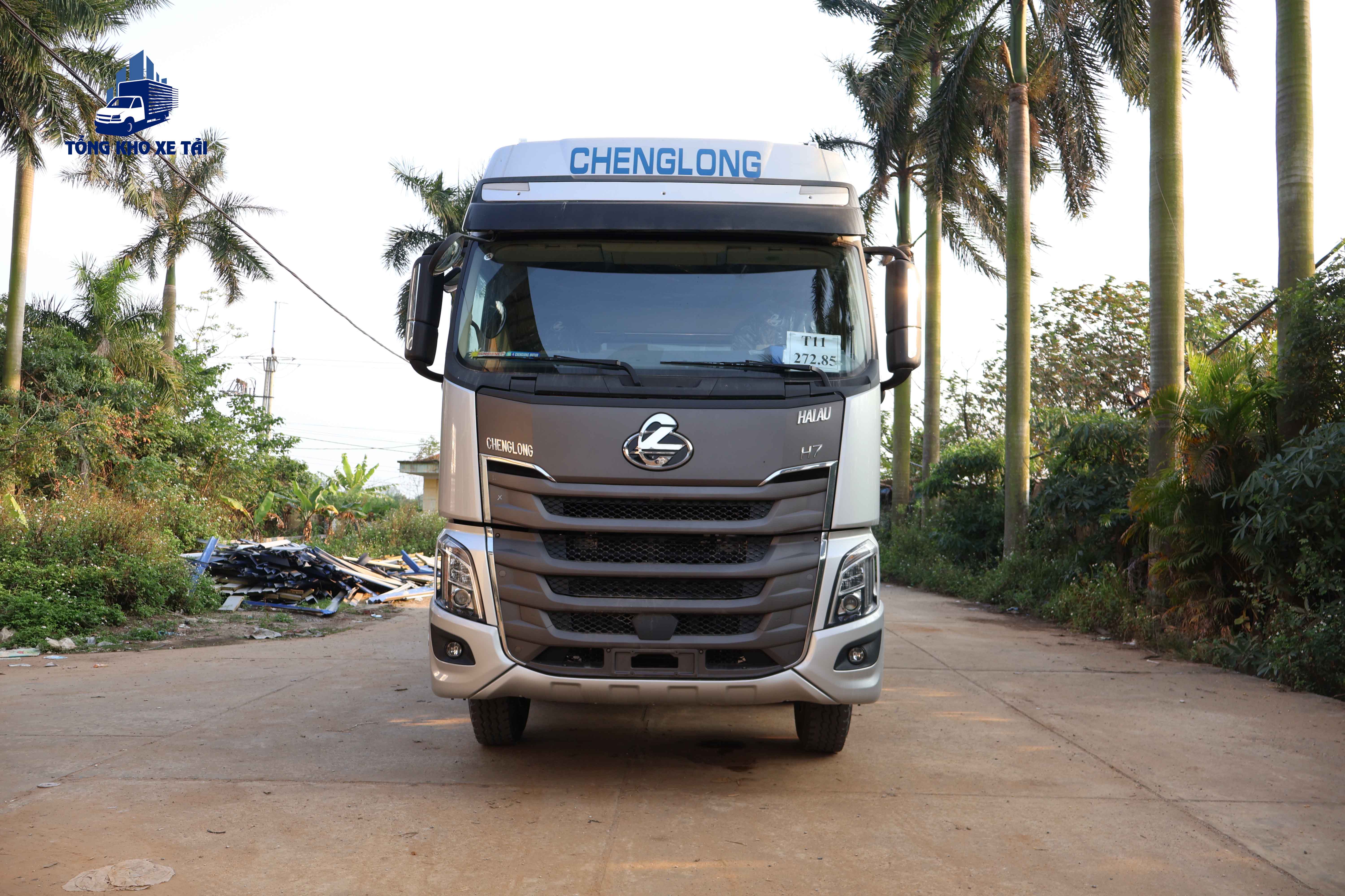 XE TẢI 5 CHÂN CHENGLONG H7 360Hp THÙNG MUI BẠT ĐỜI 2026